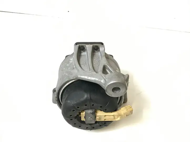 Audi A4 S4 B9 (2015 - 2019) 8W0199371BD Опора двигателя — фото 3
