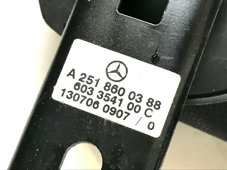 Mercedes-Benz R W251 (2005 - 2013) 2518601085 Передний ремень безопасности — фото 3