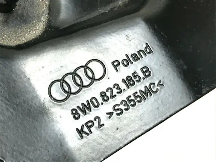 Audi A4 S4 B9 (2015 - 2019) 8W0823185B Кронштейн замка капота — фото 3
