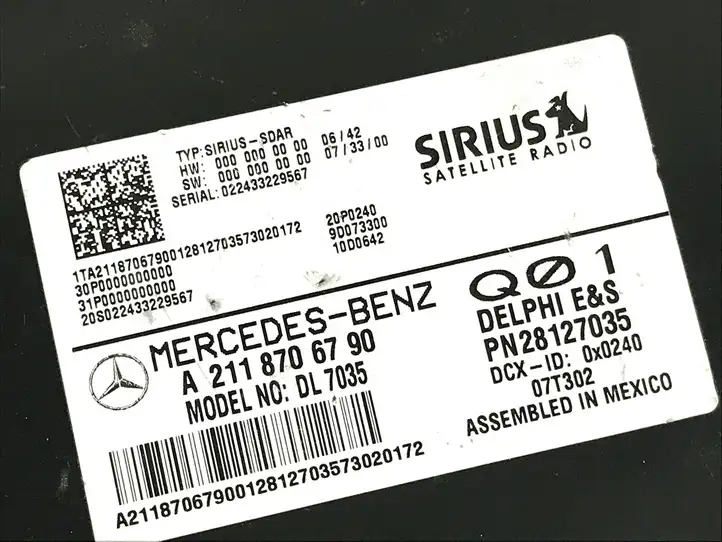 Mercedes-Benz GL X164 (2006 - 2012) A2118706790 Магнитола / мультимедийная система — фото 3
