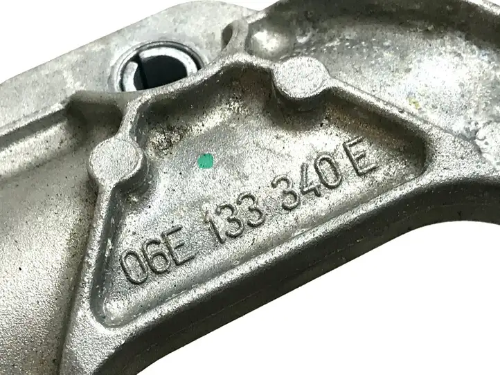 Audi A6 C7 (2011 - 2014) 06E133340E Держатель форсунки — фото 6