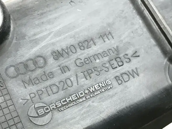 Audi A4 S4 B9 (2015 - 2019) 8W0821111 Накладка крыла — фото 3