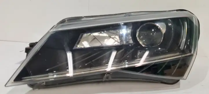 Skoda Superb B8 (3V) (2015 - 2023) 3V1941015B Передняя фара — фото 1