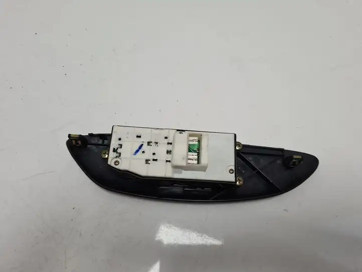 Toyota Yaris (2003 - 2005) 0115W30 Блок кнопок стеклоподъемников — фото 2