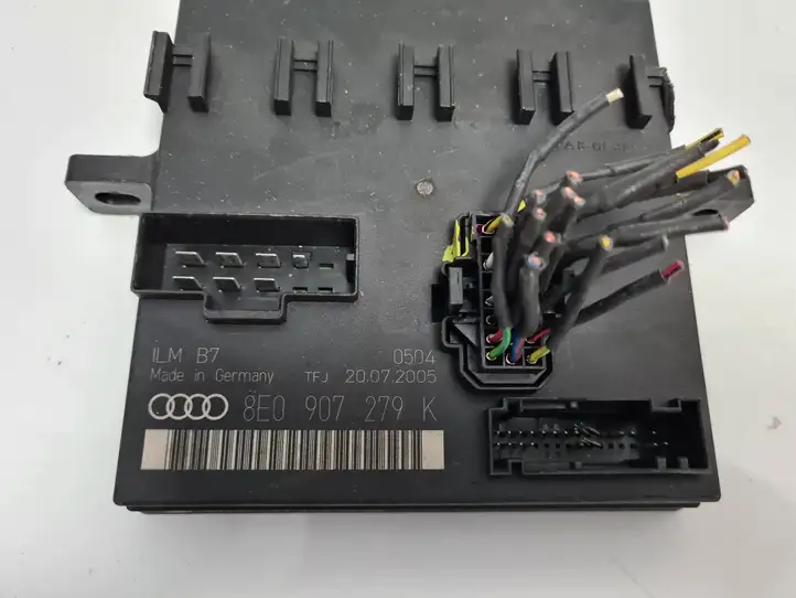 Audi A4 S4 B7 8E 8H (2004 - 2009) 8E0907279K Модуль комфорта — фото 3