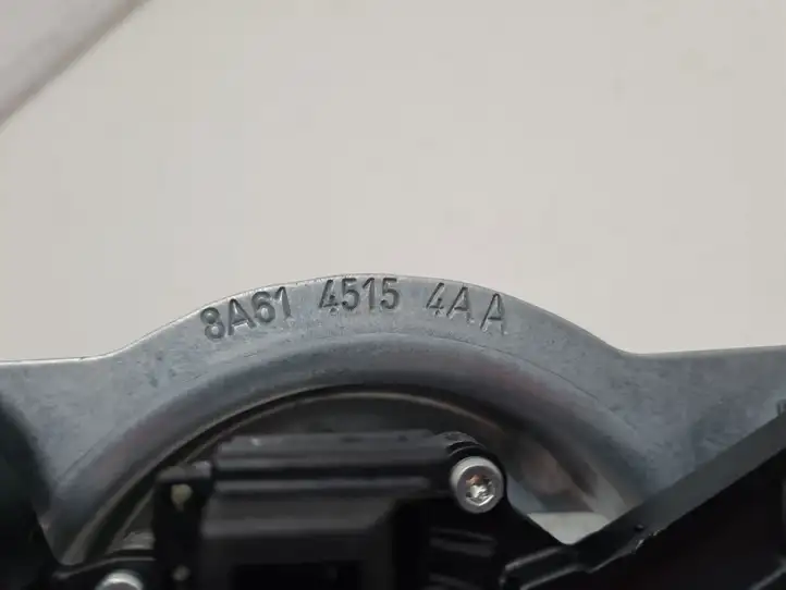 Ford Fiesta (2006 - 2008) 8A61A17K441AA Двигатель стеклоочистителя заднего стекла — фото 2