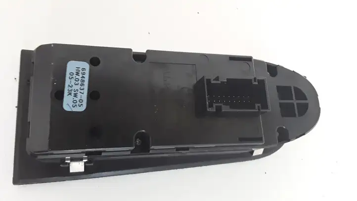 BMW 3 E90 E91 (2005 - 2012) 694863705 Кнопка стеклоподъемников — фото 2