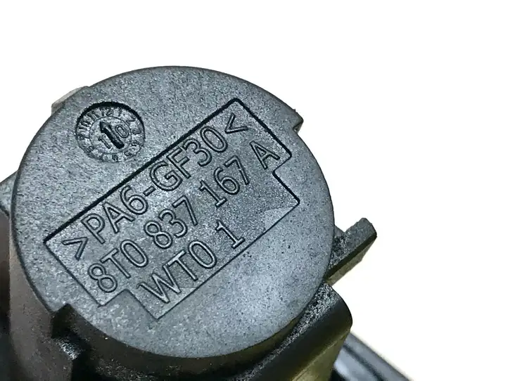 Audi Q3 8U (2011 - 2014) 8T0837167A Накладка ручки двери — фото 5