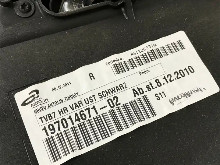 Volkswagen PASSAT B7 (2011 - 2014) 1K0947419A Обшивка задней двери — фото 7