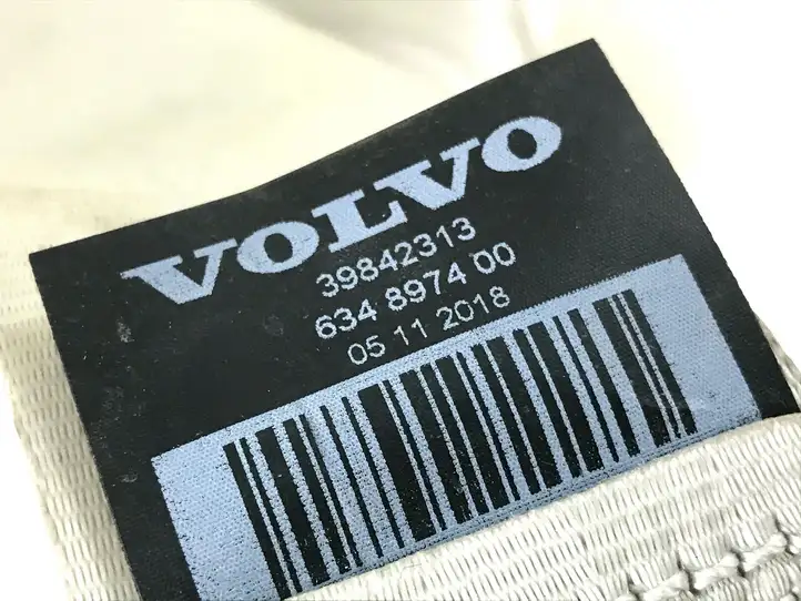 Volvo XC60 (2017 - ) PO39842313 Задний ремень безопасности — фото 3
