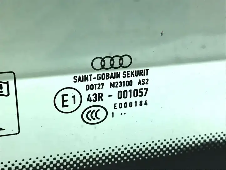 Audi A1 (2010 - 2014) 8X3845300 Заднее боковое стекло — фото 2