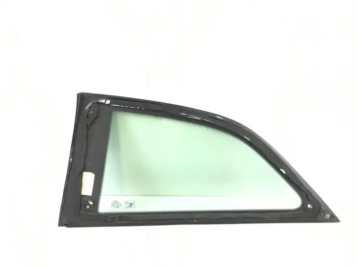Audi A1 (2010 - 2014) 8X3845300 Заднее боковое стекло — фото 3