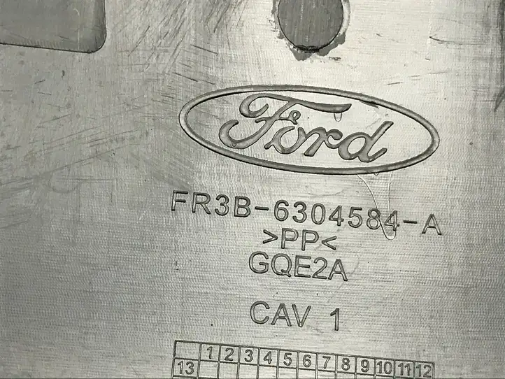 Ford Mustang VI (2015 - ) FR3B6304584A Обшивка рулевой колонки — фото 3