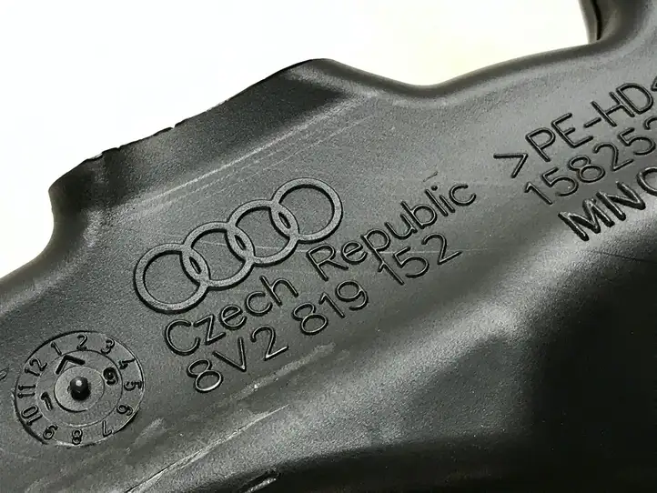 Audi A3/S3 8V (2016 - 2020) 8V2819152 Пластиковый корпус — фото 3