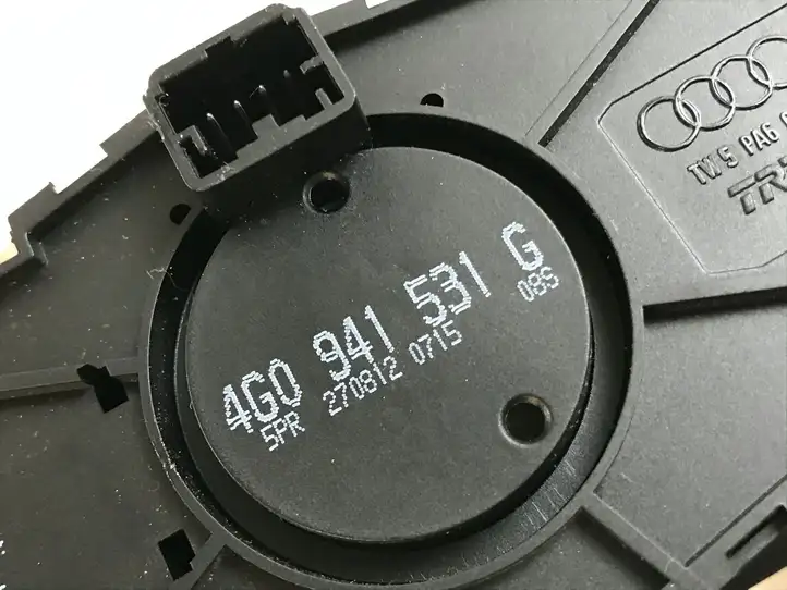 Audi A7 S7 4G (2010 - 2014) 4G0941531G Включатель фонарей — фото 3
