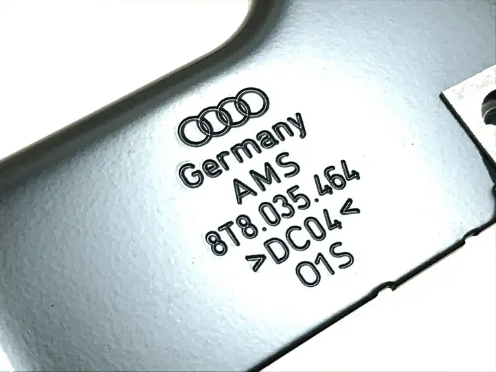 Audi A5 8T 8F (2007 - 2011) 8T8035464 Кронштейн усилителя звука — фото 3