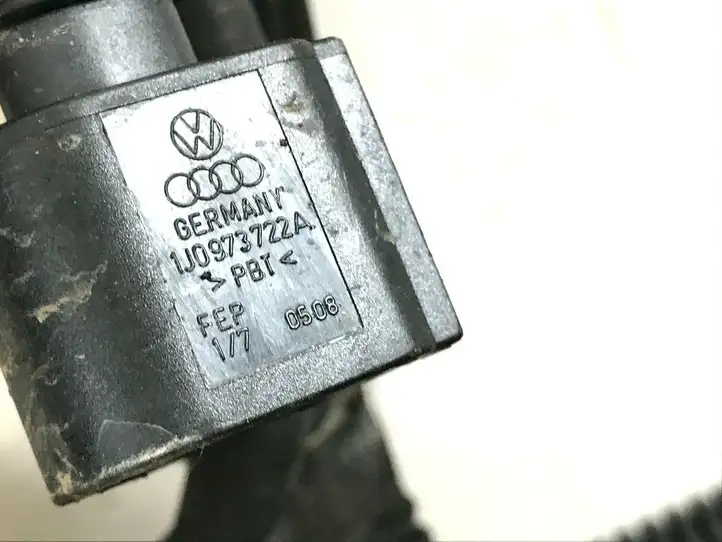 Audi A5 8T 8F (2007 - 2011) 8K0973323R Проводка переднего датчика ABS — фото 10