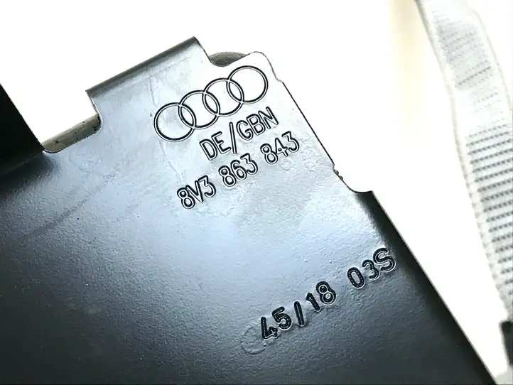 Audi A3/S3 8V (2016 - 2020) 8V3863843 Прочая отделка багажника — фото 3