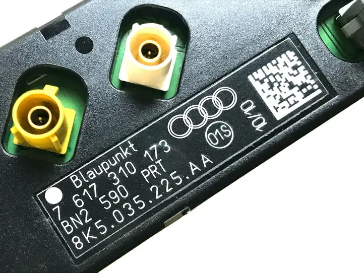 Audi A4 S4 B8 8K (2007 - 2011) 8K5035225AA Радиоантенна — фото 3