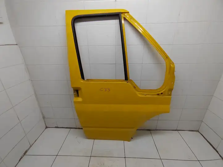 Ford Transit (2000 - 2006) Дверь — фото 1
