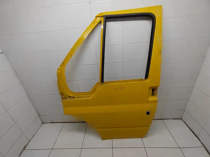 Ford Transit (2000 - 2006) Дверь — фото 1