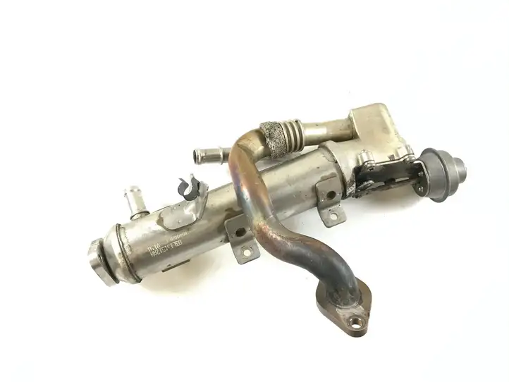 Audi A5 8T 8F (2007 - 2011) 03L131512AH Охладитель клапана EGR — фото 2