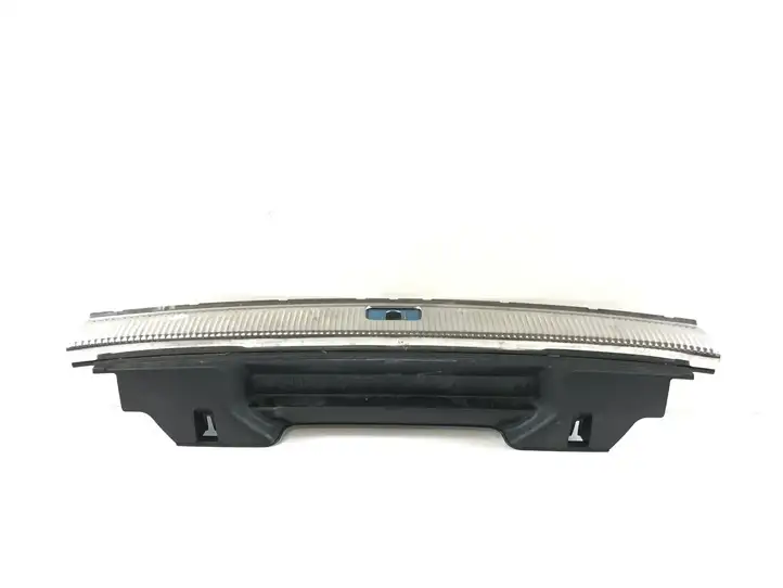Audi Q5 SQ5 (2008 - 2012) 8R0864331C Отделка порога багажника — фото 2