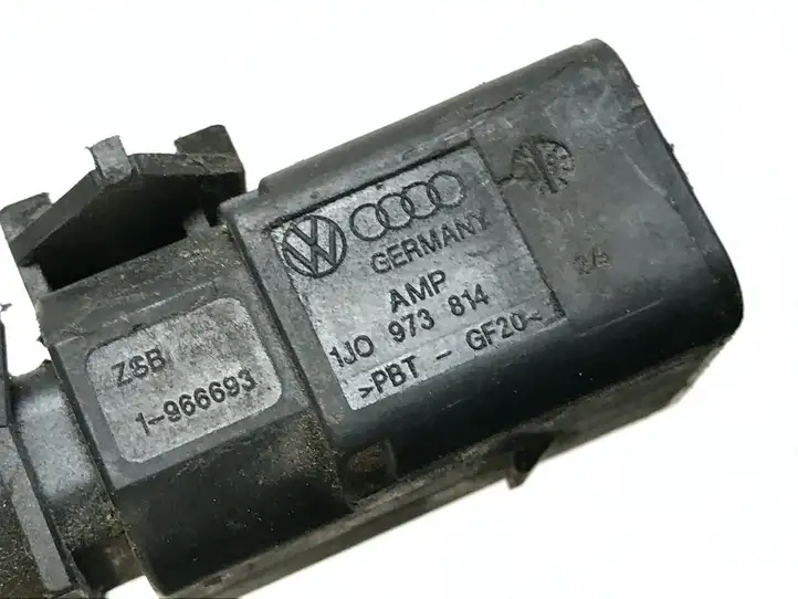 Audi Q5 SQ5 (2008 - 2012) 06E971627R Проводка топливных форсунок — фото 4