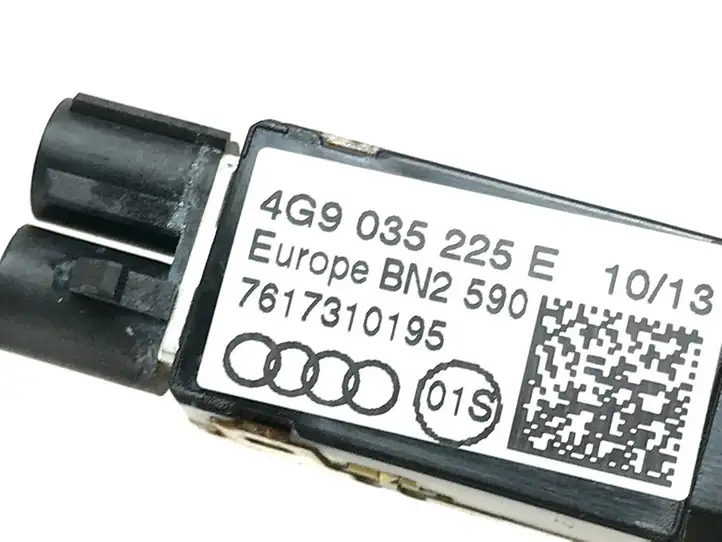 Audi A6 Allroad C7 (2012 - 2014) 4G9035225E Радиоантенна — фото 3
