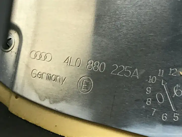 Audi Q7 4L (2005 - 2009) 4L0953512B Обшивка рулевой колонки — фото 4