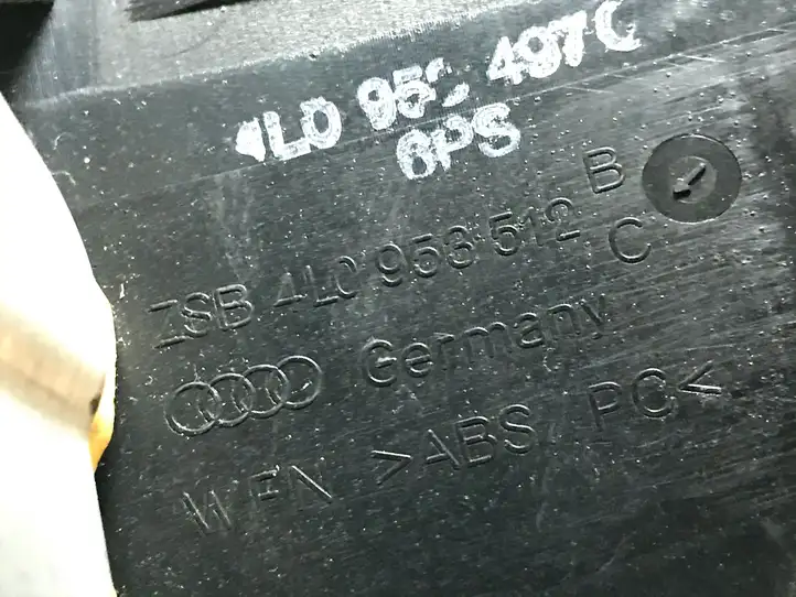 Audi Q7 4L (2005 - 2009) 4L0953512B Обшивка рулевой колонки — фото 5