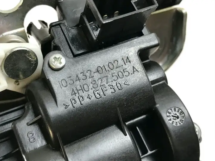 Audi A6 C7 (2011 - 2014) 4H0827505A Замок крышки багажника — фото 3