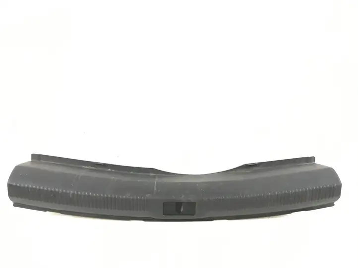 Audi A4 S4 B8 8K (2007 - 2011) 8K5863471 Отделка порога багажника — фото 1