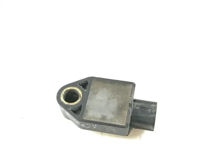Toyota Corolla Verso AR10 (2004 - 2009) 891730F010 Датчик удара SRS — фото 2