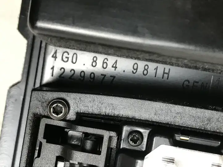 Audi A6 C7 (2011 - 2014) 4G0864981H Ящик центральной консоли — фото 5