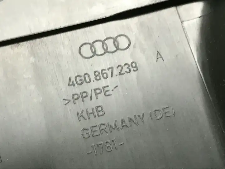 Audi A6 C7 (2011 - 2014) 4G0867239A Нижняя обшивка стойки B — фото 4