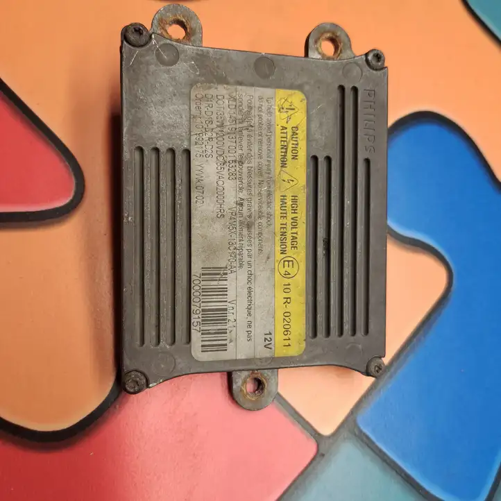 Ford Focus (2015 - 2019) XLD145913700163283 Блок розжига ксенона — фото 1