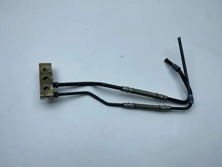 BMW 5 F10 F11 (2009 - 2016)   Трубка (трубки)/ шланг (шланги)