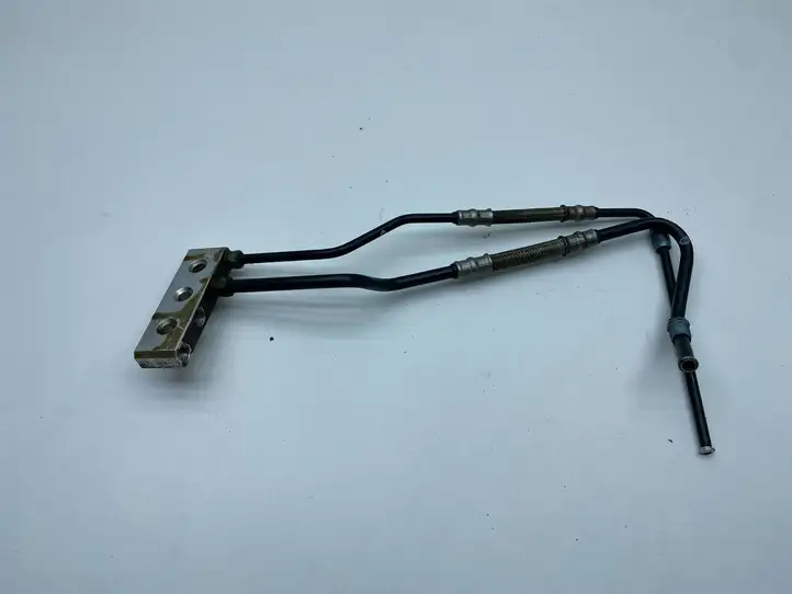 BMW 5 F10 F11 (2009 - 2016)   Трубка (трубки)/ шланг (шланги)