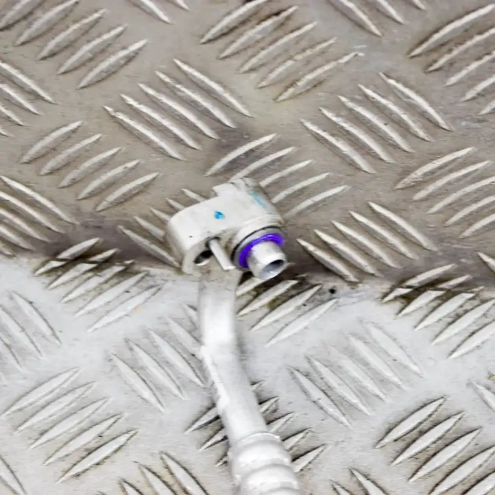 BMW i3 (2013 - )  9291156 Трубка (трубки)/ шланг (шланги) кондиционера воздуха