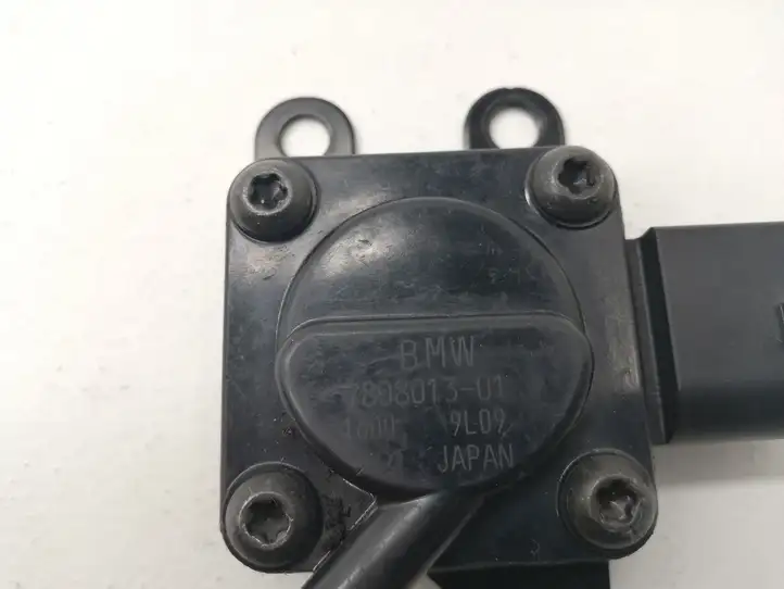 BMW 3 E90 E91 (2005 - 2012) 7808013 Датчик давления выхлопных газов — фото 4