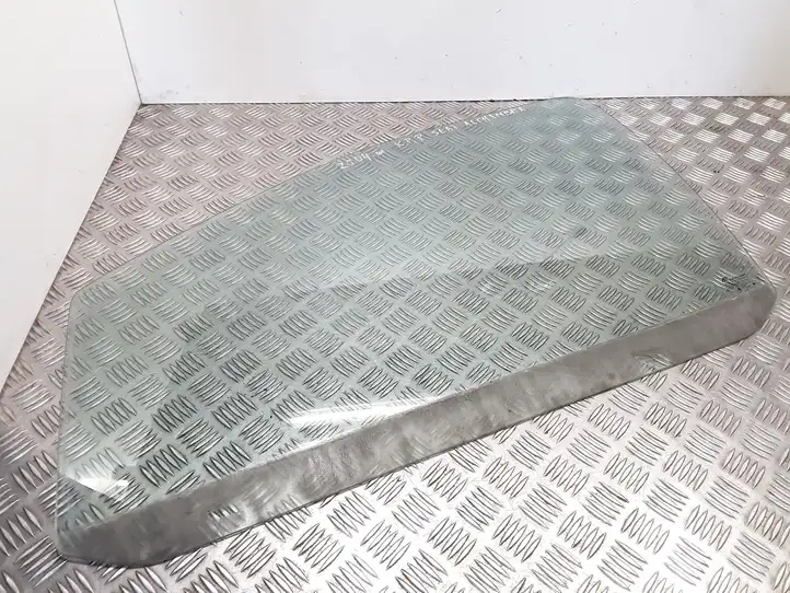 Seat Alhambra (2000 - 2010)   Основное стекло передних дверей (четырехдверного автомобиля)