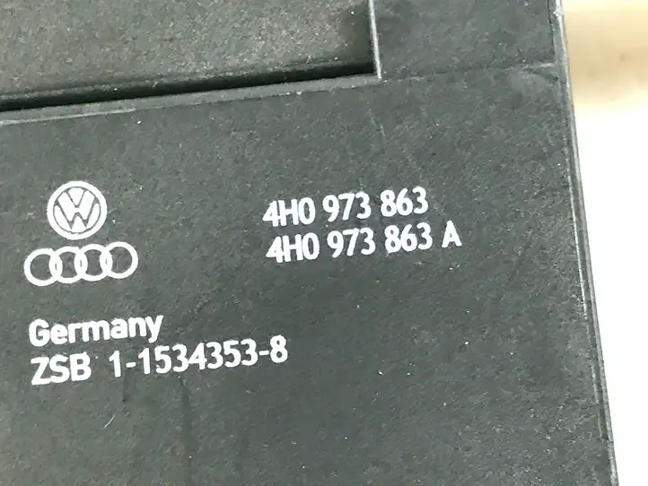 Audi A6 C7 (2011 - 2014) 4H0907801G Блок управления стояночным тормозом — фото 4