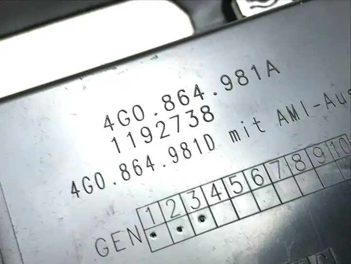 Audi A6 C7 (2011 - 2014) 4G0864981A Ящик центральной консоли — фото 5