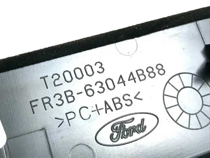 Ford Mustang VI (2015 - ) JR3B63044B88BE3ZHE Боковой воздушный дефлектор — фото 3