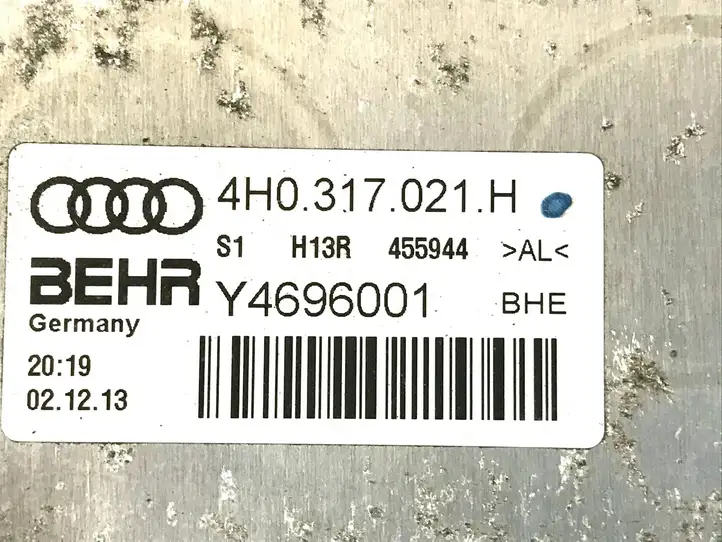 Audi A6 C7 (2011 - 2014) 4H0317021H Масляный радиатор коробки передач — фото 7