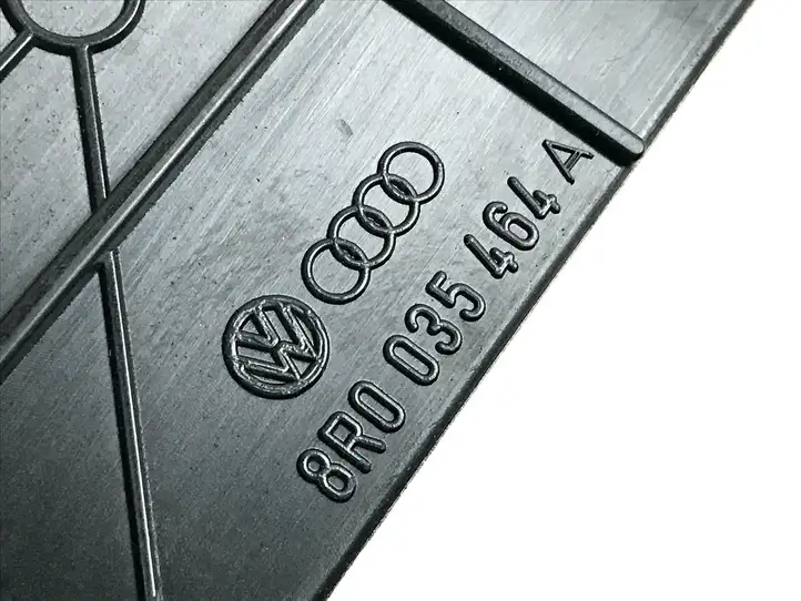 Audi Q5 SQ5 (2012 - 2017) 8R0035464A Кронштейн усилителя звука — фото 3