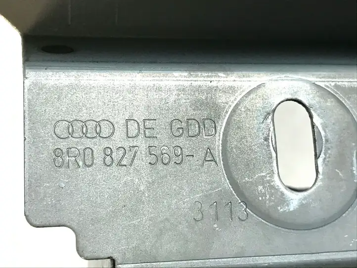 Audi Q5 SQ5 (2012 - 2017) 8R0827569A Прочая отделка багажника — фото 3