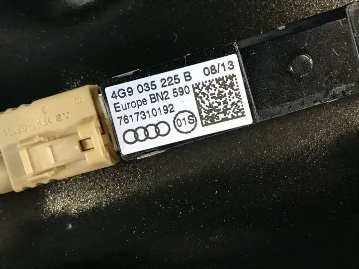 Audi A6 Allroad C7 (2012 - 2014) 4G9827159 Крышка багажника — фото 4