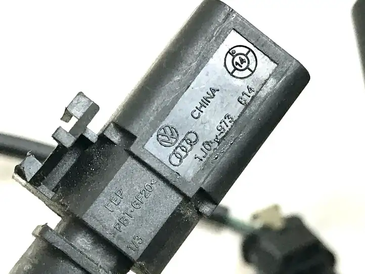 Audi Q5 SQ5 (2012 - 2017) 06H971627B Проводка топливных форсунок — фото 9